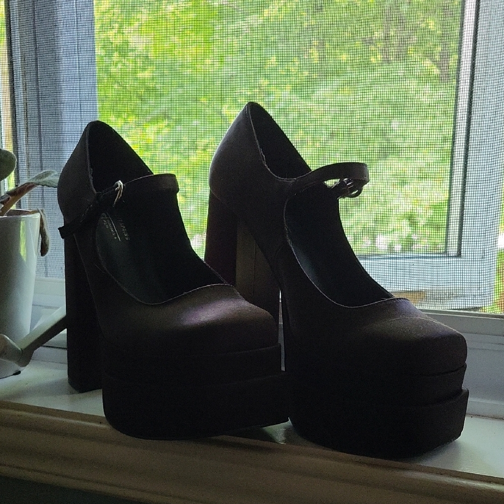 Women's Black Platform Mary Jane Shoes
